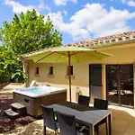 Сasa de vacaciones Maison Thérèse By Panorama Locations - Privatif